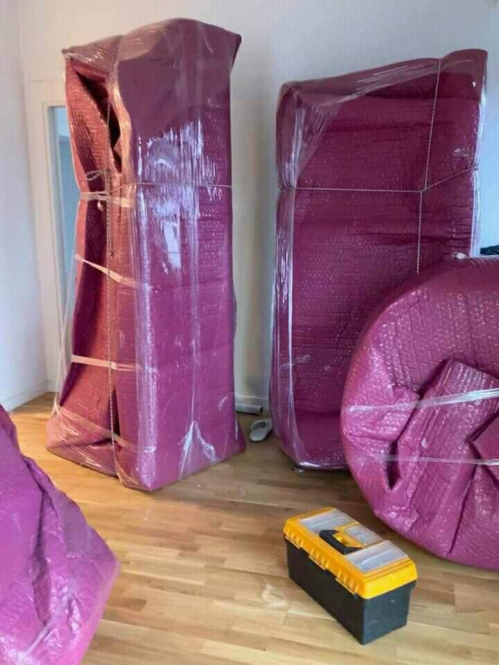 Paketlenmiş ev eşyaları