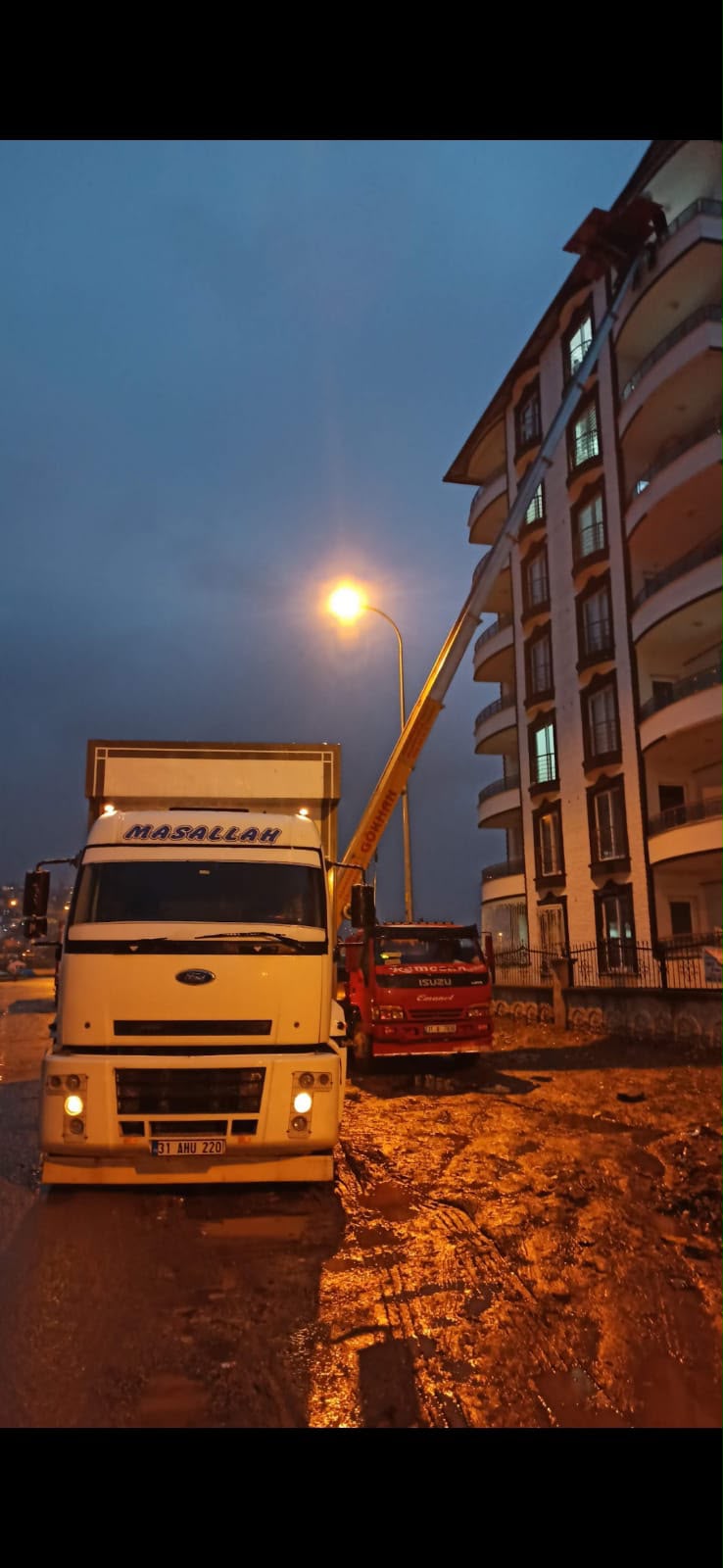 Akşam saatinde taşıma hazırlığı